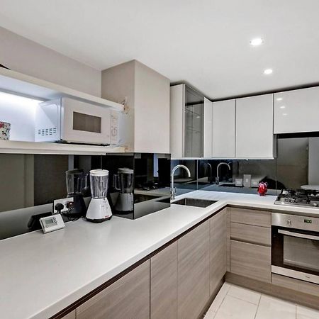 דירות לונדון Fantastically Located 1Bd Flat Knightsbridge מראה חיצוני תמונה