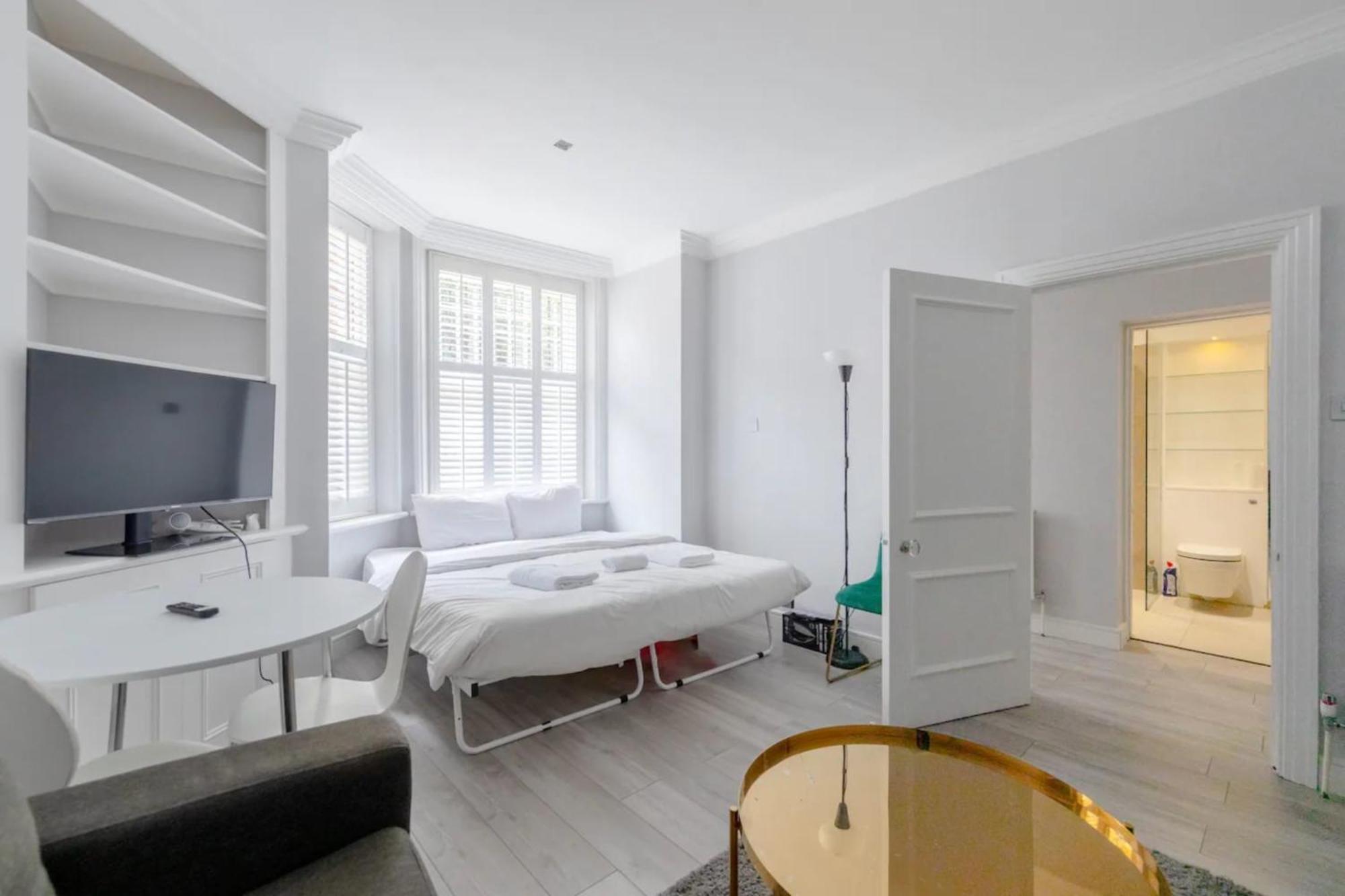 דירות לונדון Fantastically Located 1Bd Flat Knightsbridge מראה חיצוני תמונה