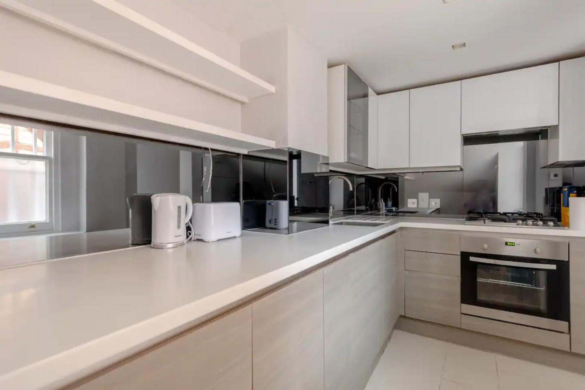 דירות לונדון Fantastically Located 1Bd Flat Knightsbridge מראה חיצוני תמונה